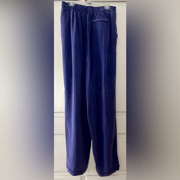 Free People NWOT pleat front sueded pants in purple size XS - Picture 2 of 8